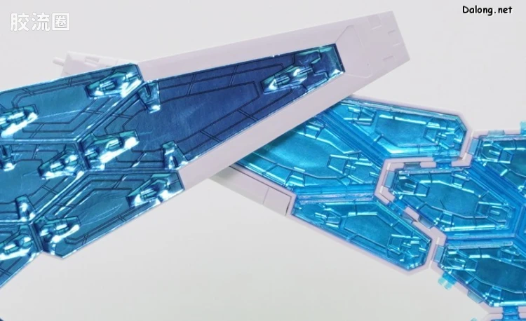GUNDAM NEXT FUTURE PAVILION 系列 1/144 RX-78F00/E 高达(EX-001 玻璃羽翼装备) - 图片