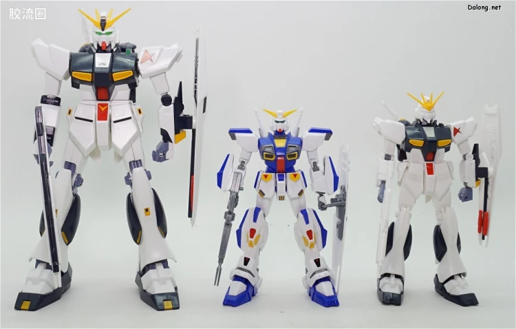 机动战士高达高达F90拼装模型 1/100 01 F90A/D/S 高达F90A/D/S - 图片