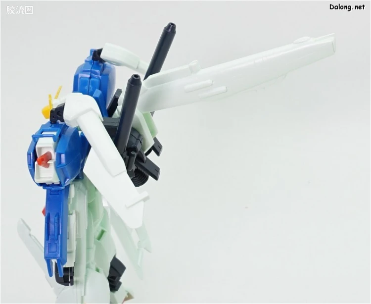 高达前哨战拼装模型 1/144 03 MSA-0011 S高达 - 图片