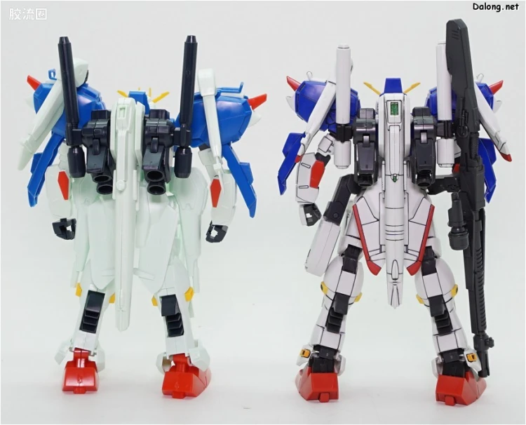 高达前哨战拼装模型 1/144 03 MSA-0011 S高达 - 图片