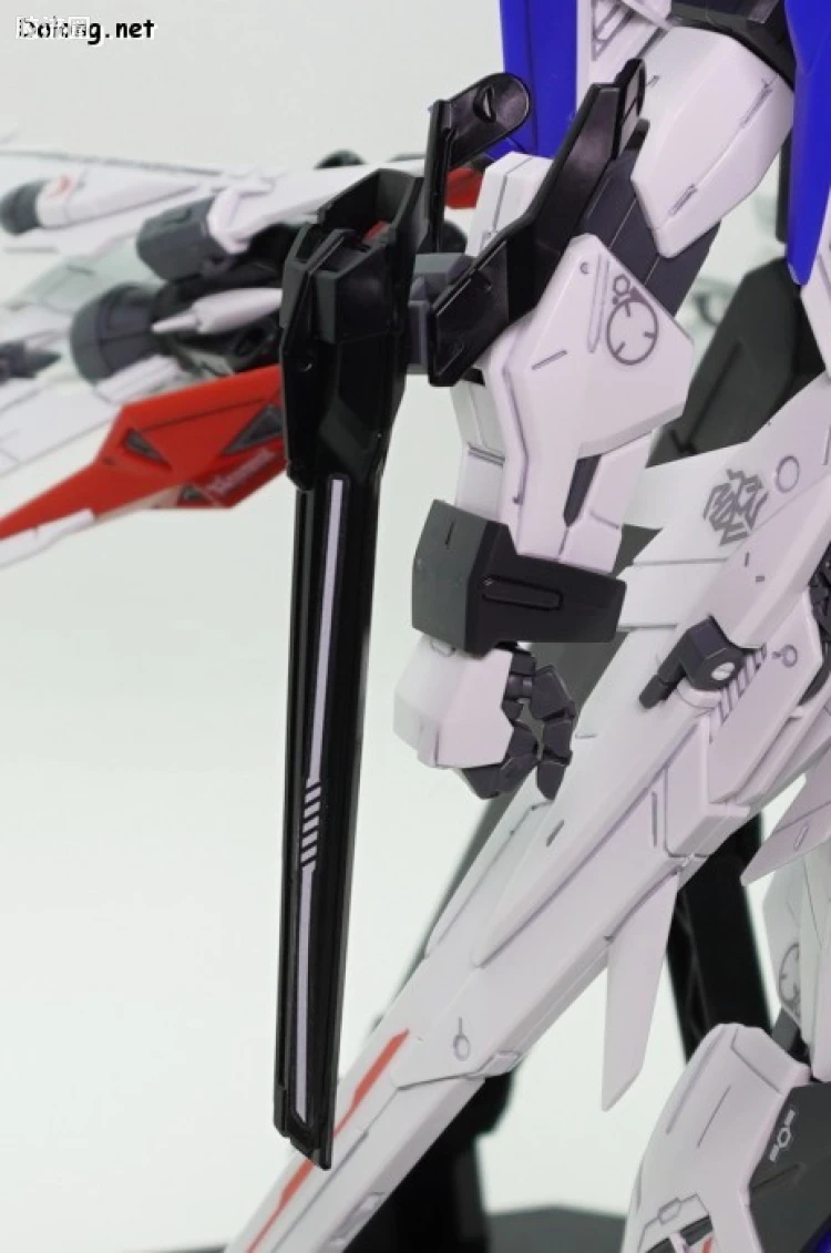 MG 特殊武器配件 天蚀高达用机动强袭背包 - 图片