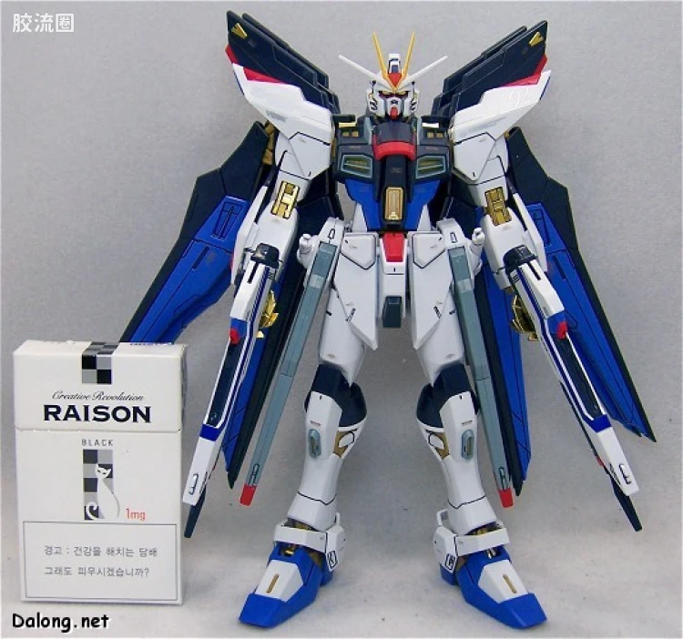MG 官方豪华版 强袭自由高达 Full Burst Mode - 图片