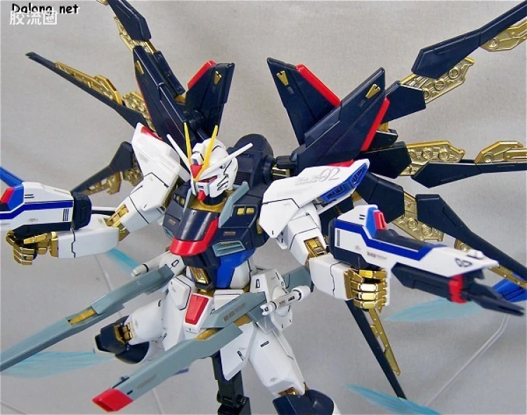 MG 官方豪华版 强袭自由高达 Full Burst Mode - 图片