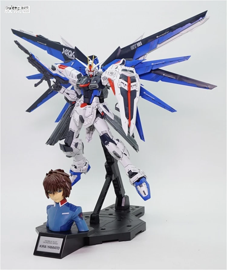 MG 官方豪华版 自由高达 Ver.2.0 & 基拉·大和 - 图片