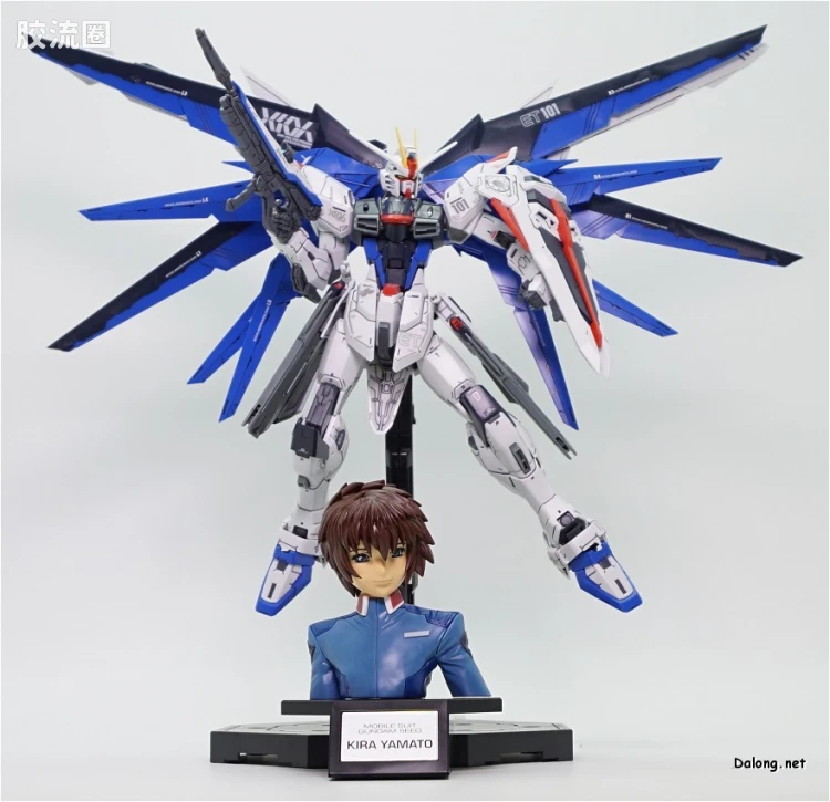 MG 官方豪华版 自由高达 Ver.2.0 & 基拉·大和 - 图片