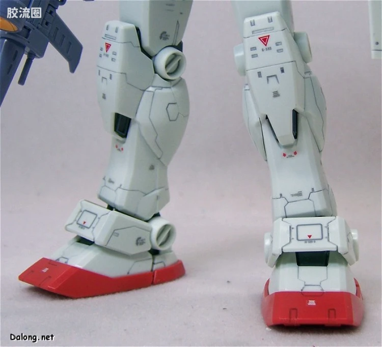 MG 官方特别版 RX-78-2 高达 Ver.OYW 0079 一年战争动画版配色 - 图片