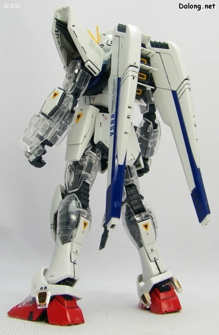 MG 高达30周年透明配件版 F91 高达 - 图片
