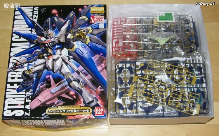 MG 高达30周年透明配件版 强袭自由高达 - 图片