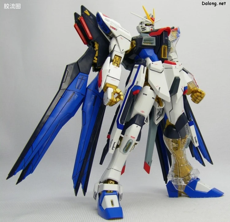 MG 高达30周年透明配件版 强袭自由高达 - 图片