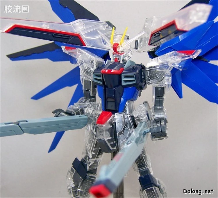 MG 限定透明版 自由高达 - 图片