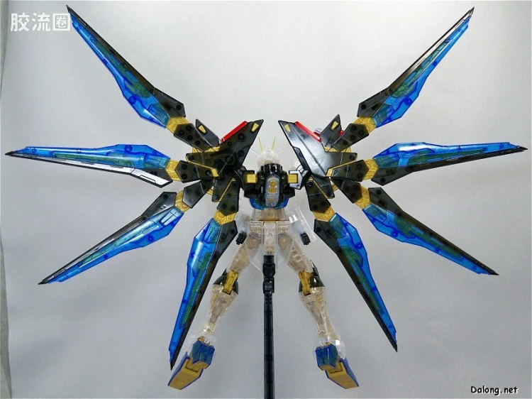 MG 限定透明版 强袭自由高达 - 图片