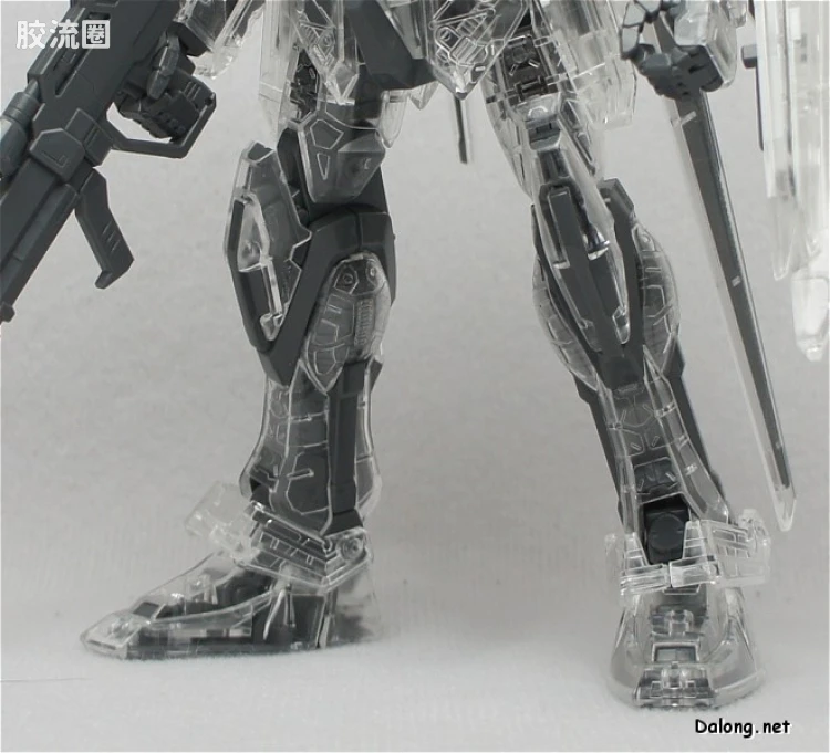 MG 限定透明版 GAT-X105 强袭高达 - 图片