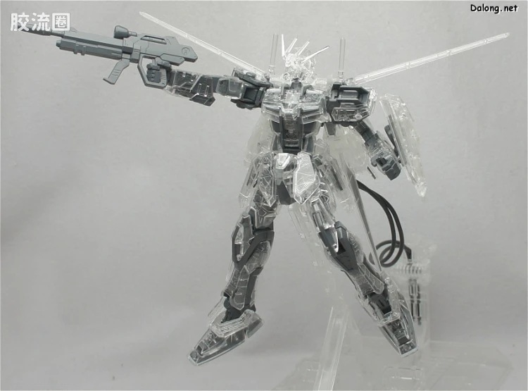 MG 限定透明版 GAT-X105 强袭高达 - 图片