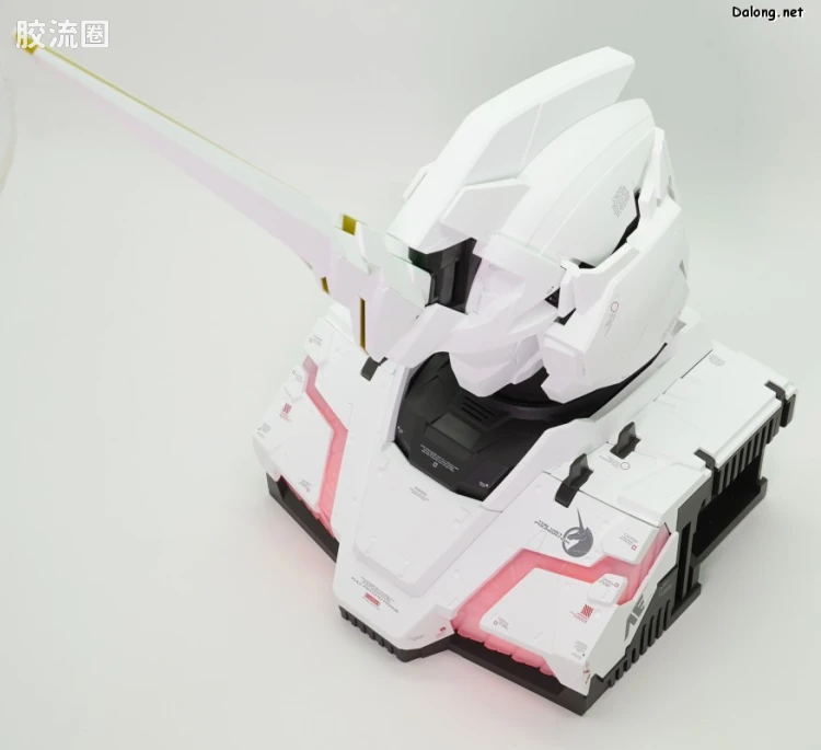 万代 大比例胸像系列 REAL EXPERIENCE MODEL RX-0 独角兽高达 自动变形版 - 图片