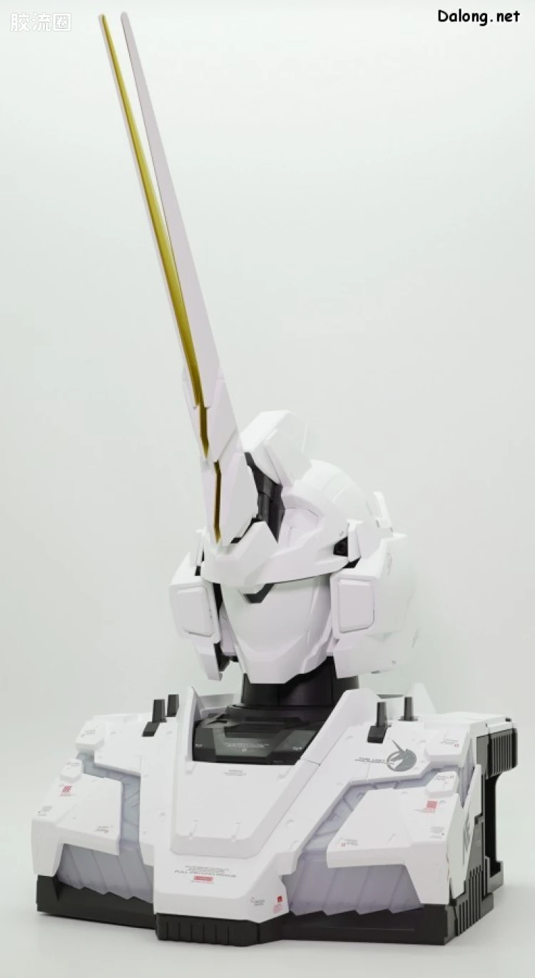 万代 大比例胸像系列 REAL EXPERIENCE MODEL RX-0 独角兽高达 自动变形版 - 图片