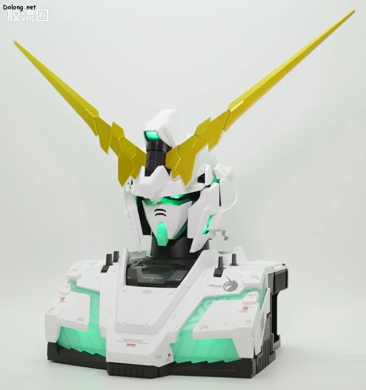 万代 大比例胸像系列 REAL EXPERIENCE MODEL RX-0 独角兽高达 自动变形版 - 图片