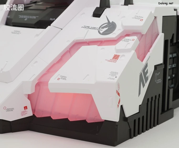 万代 大比例胸像系列 REAL EXPERIENCE MODEL RX-0 独角兽高达 自动变形版 - 图片