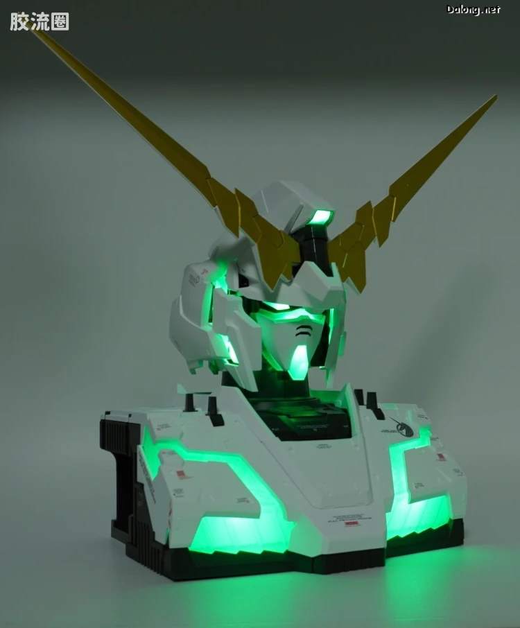 万代 大比例胸像系列 REAL EXPERIENCE MODEL RX-0 独角兽高达 自动变形版 - 图片