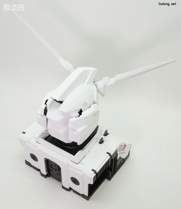 万代 大比例胸像系列 REAL EXPERIENCE MODEL RX-0 独角兽高达 自动变形版 - 图片