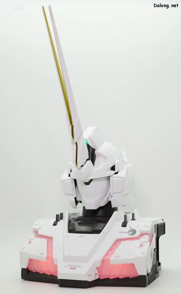 万代 大比例胸像系列 REAL EXPERIENCE MODEL RX-0 独角兽高达 自动变形版 - 图片
