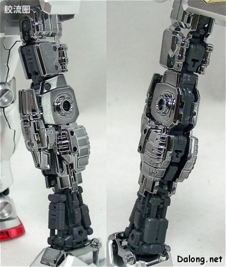 MG 限定电镀版 RX-78-2 高达 金属涂装版 - 图片