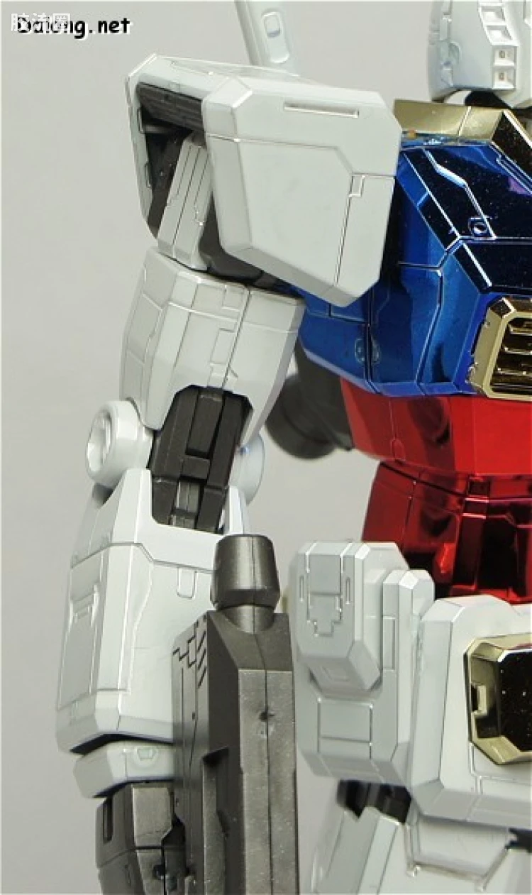 MG 限定电镀版 RX-78-2 OYW Ver. CLUB MG 限定 彩色版 - 图片
