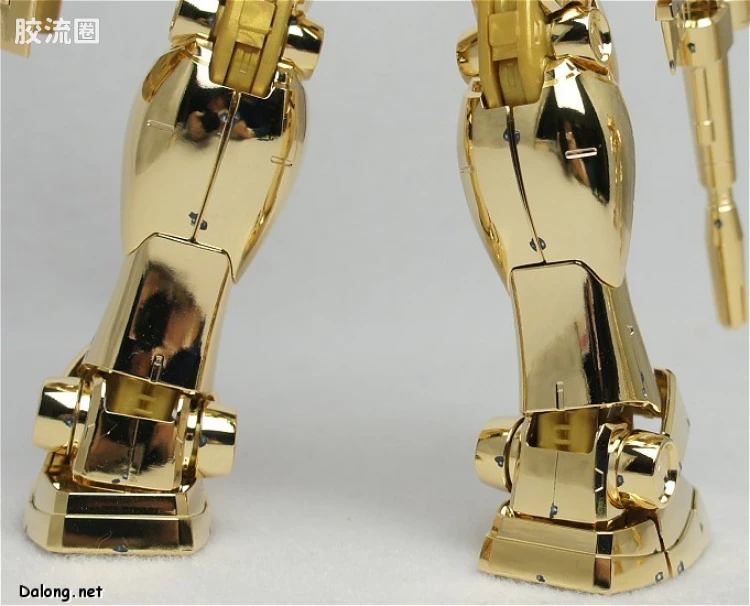 MG 限定电镀版 RX-78-2 2.0 Ver. CLUB MG限定 金色版 - 图片