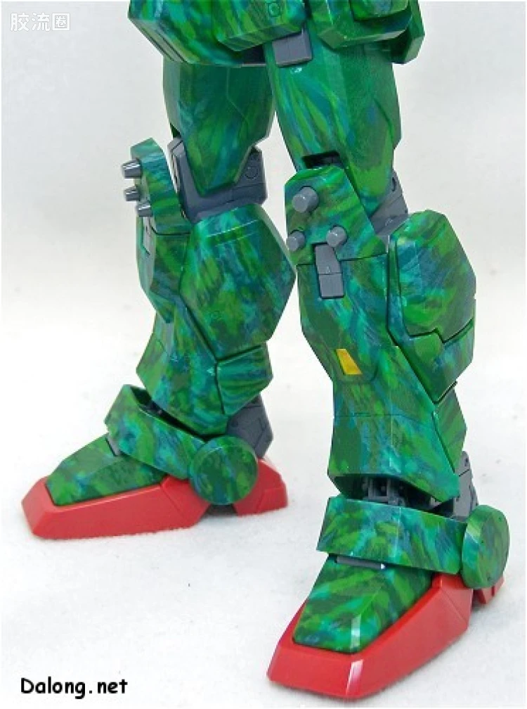 MG 限量版RX-79[G]特别涂装版 陆战型高达 丛林涂装C - 图片