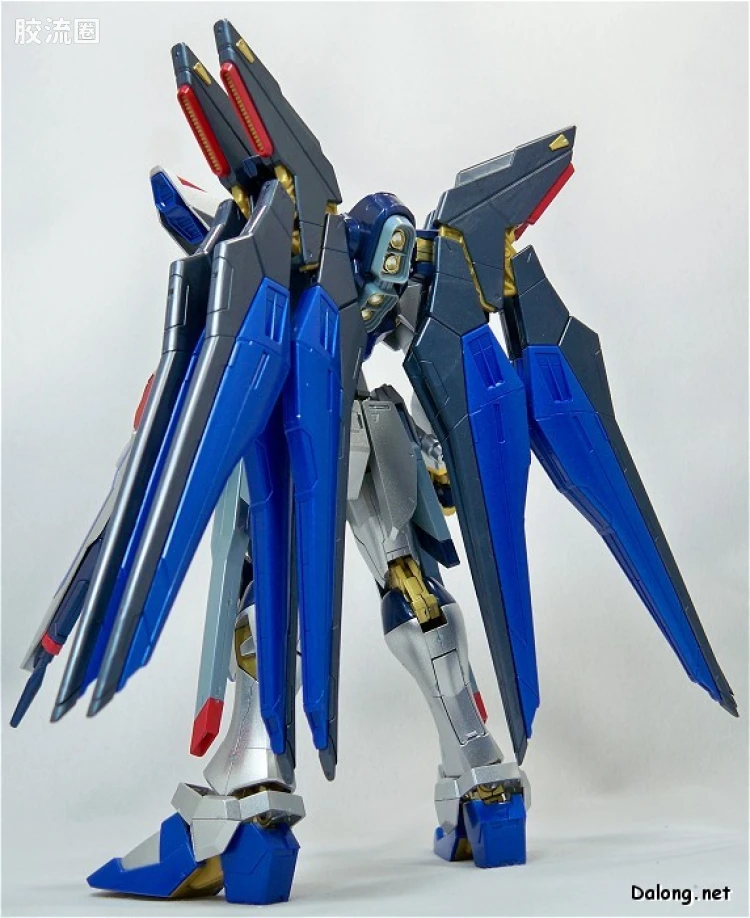 MG 彩色电镀版 强袭自由高达 Extra Finish版 - 图片