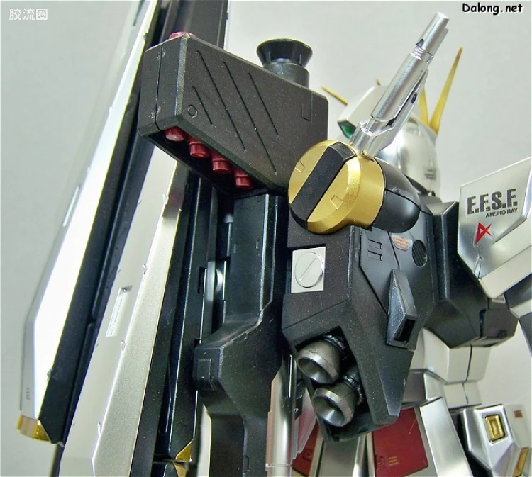 MG 彩色电镀版 ν高达金属涂装版 - 图片