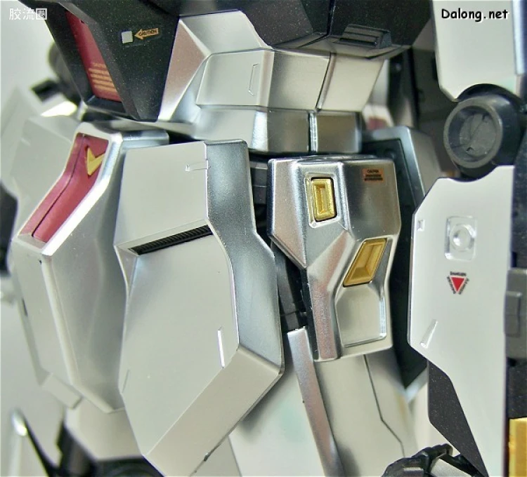 MG 彩色电镀版 ν高达金属涂装版 - 图片