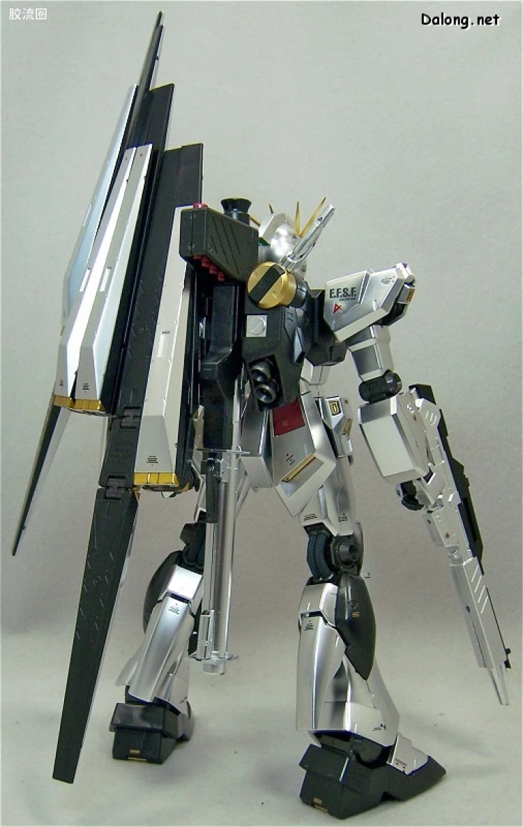 MG 彩色电镀版 ν高达金属涂装版 - 图片