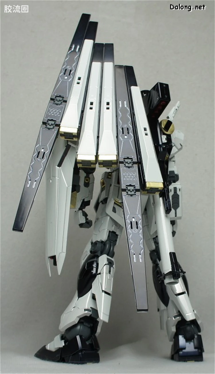 MG 彩色电镀版 RX-93 V高达 ver.ka 钛版 - 图片