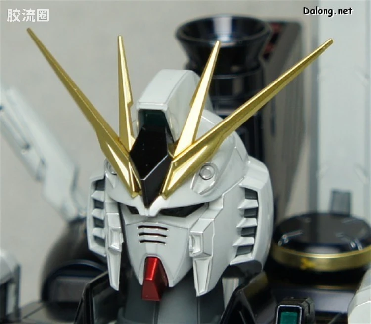 MG 彩色电镀版 RX-93 V高达 ver.ka 钛版 - 图片