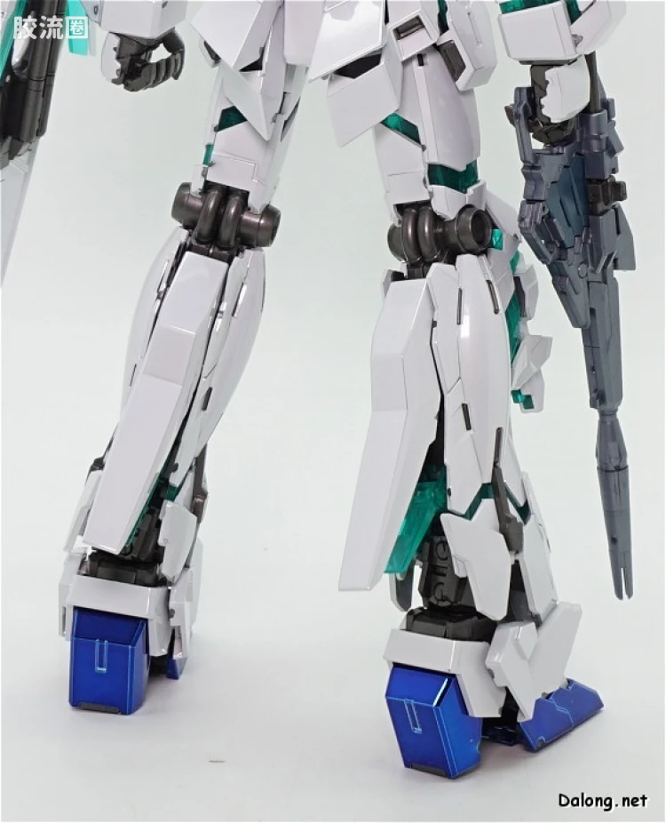 MG 彩色电镀版 独角兽高达钛合金配色(红绿骨架Ver.) - 图片