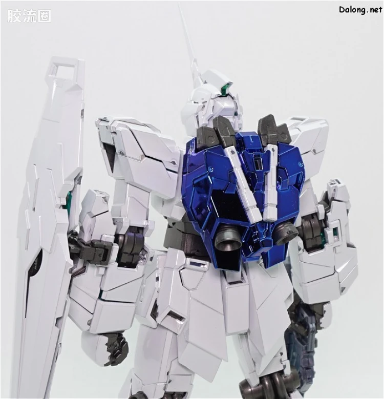 MG 彩色电镀版 独角兽高达钛合金配色(红绿骨架Ver.) - 图片