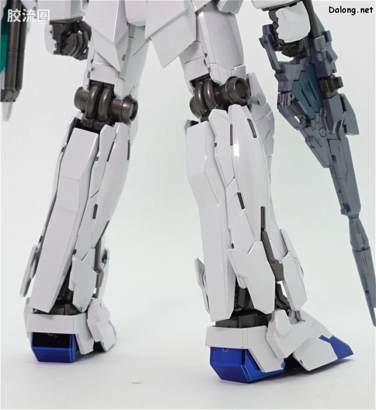 MG 彩色电镀版 独角兽高达钛合金配色(红绿骨架Ver.) - 图片