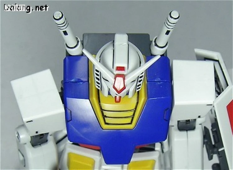 HGUC 普通版 021 RX-78-2 高达 - 图片