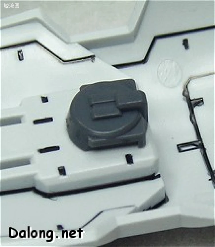 HGUC 普通版 056 RX-121-1 高达TR-1[海兹尔改] - 图片