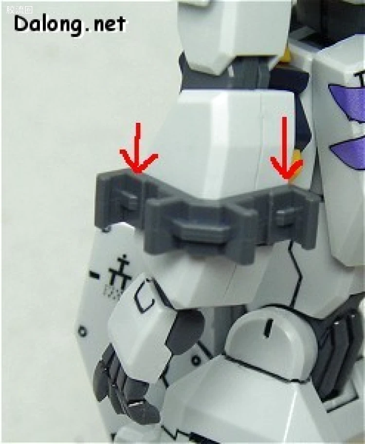 HGUC 普通版 056 RX-121-1 高达TR-1[海兹尔改] - 图片