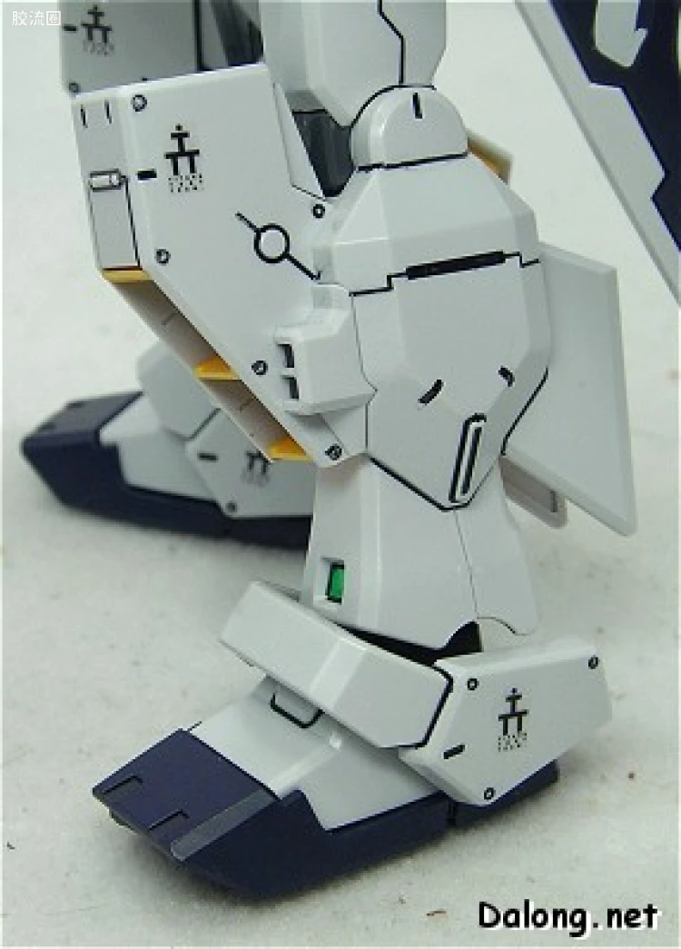 HGUC 普通版 056 RX-121-1 高达TR-1[海兹尔改] - 图片
