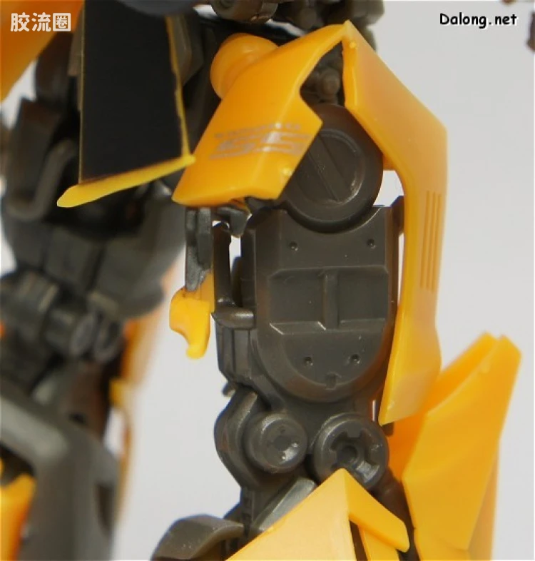 Dual Model Kit 系列拼装模型 普通版 DMK-O2 大黄蜂 - 图片