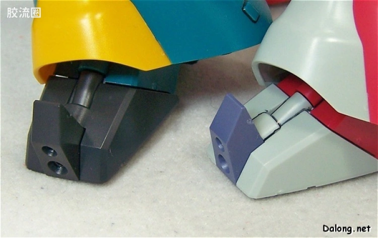 HGUC 普通版 h84 乍得·多加（葵丝·帕拉杨专用) - 图片
