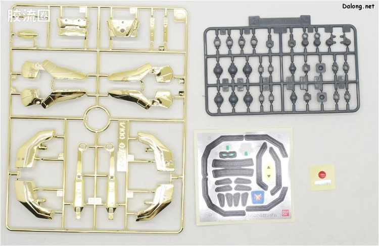 机动武斗传G高达拼装模型 1/100 其他限定版 GF13-017NJ 闪光高达 超级模式 金色电镀版 - 图片