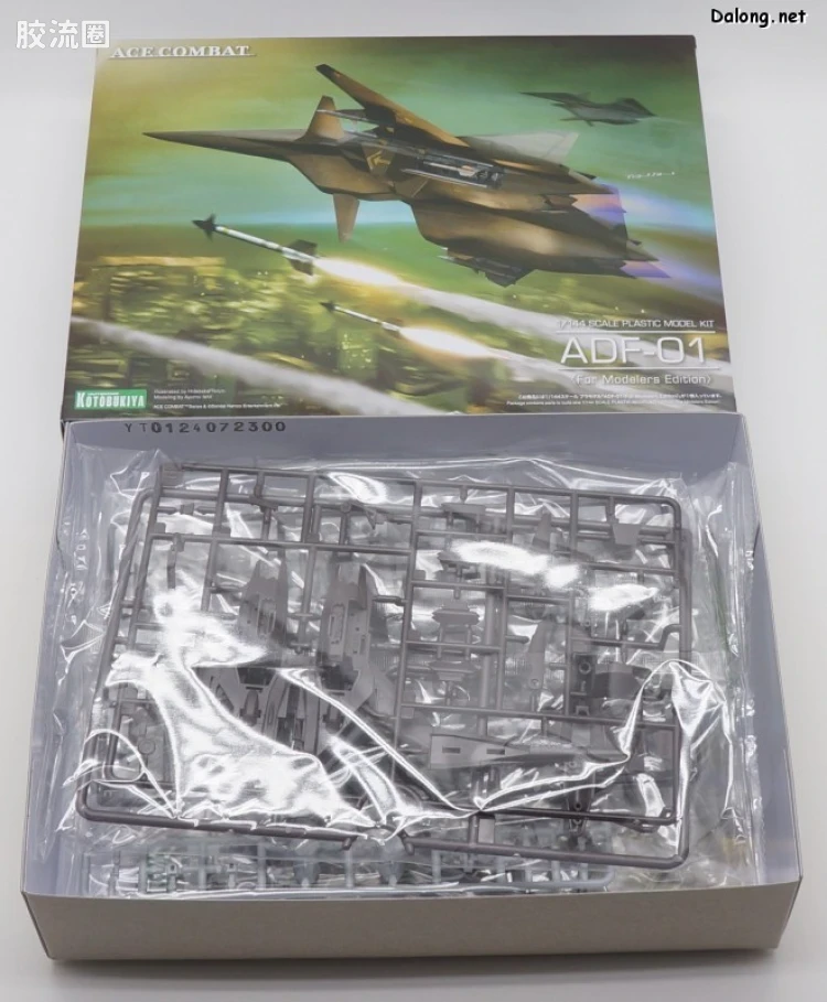 寿屋综合拼装模型系列 皇牌空战 ADF-01 鹰隼 For Modelers Edition - 图片