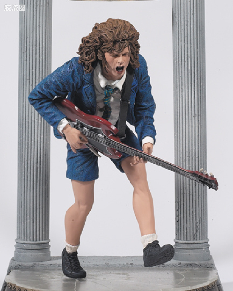 ANGUS YOUNG