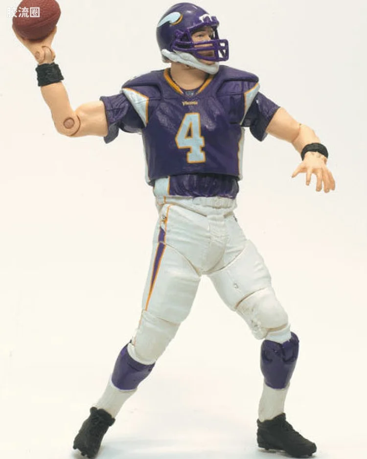 BRETT FAVRE