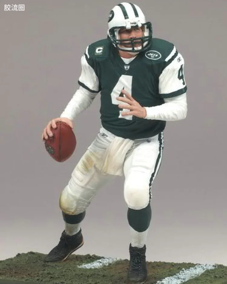 BRETT FAVRE 5(GREEN JERSEY)