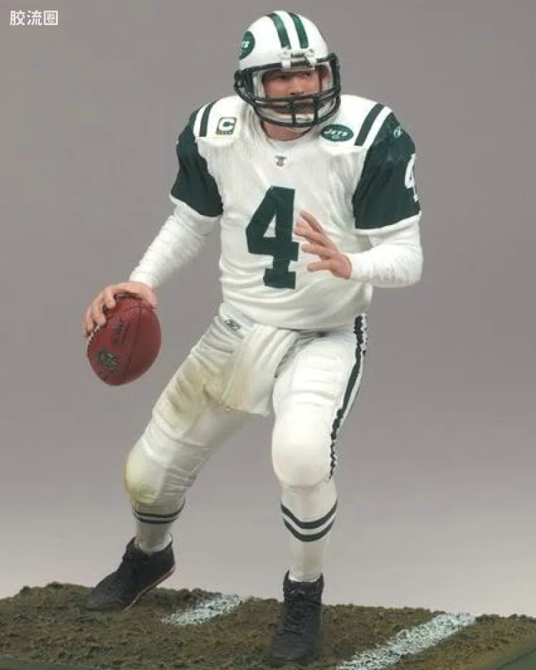 BRETT FAVRE 5(WHITE JERSEY)