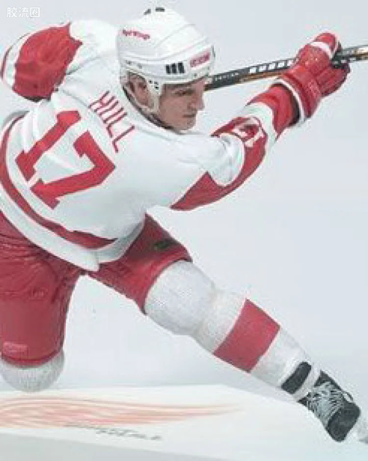 BRETT HULL